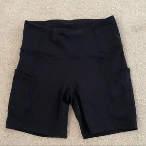 LULULEMON Black Fast and Free 6” Short